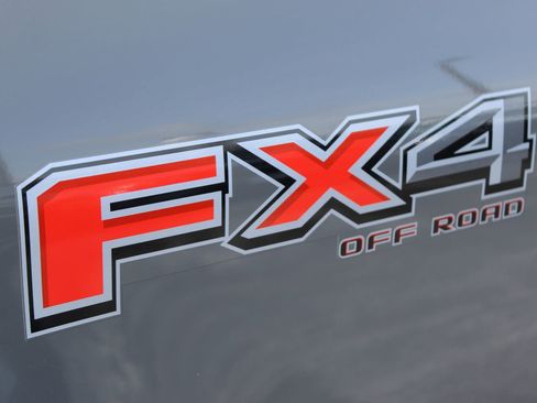 Used 2021 Ford F150 XLT w/ Equipment Group 302A High image 5