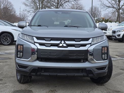 Used 2021 Mitsubishi Outlander Sport SE image 12