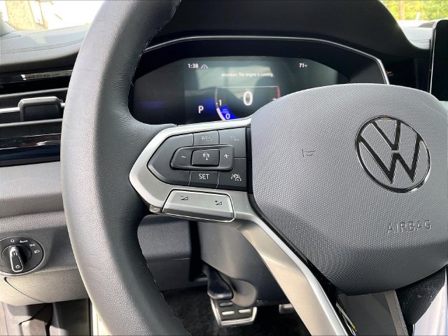 Certified 2025 Volkswagen Jetta Sport FWD image 15