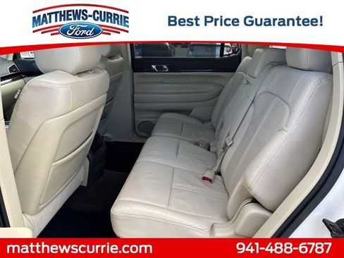 Used 2014 Lincoln MKT EcoBoost w/ Equipment Group 201A image 12