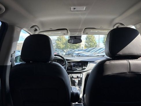 Certified 2022 Buick Encore Preferred w/ Safety Package image 8