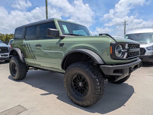 New 2025 Ford Bronco Big Bend w/ Black Diamond Package AWD/4WD image 18