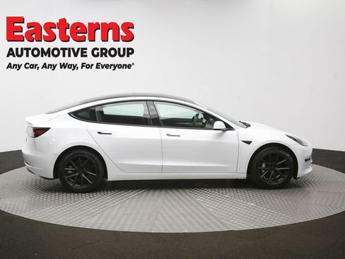 Used 2023 Tesla Model 3 Standard Range image 39