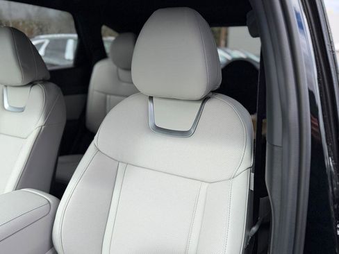 New 2026 Hyundai Tucson Limited image 11