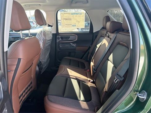 New 2025 Ford Bronco Sport Outer Banks w/ Outer Banks Tech Package+ image 10