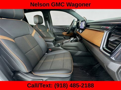 Used 2024 GMC Canyon AT4 AWD/4WD image 28
