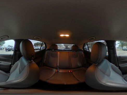 Used 2025 Buick Encore GX Preferred image 42