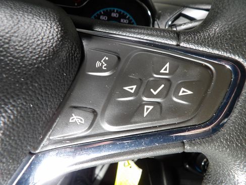 Used 2018 Chevrolet Cruze LT FWD image 14