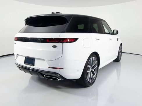 Used 2023 Land Rover Range Rover Sport SE Dynamic AWD/4WD image 10