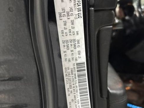 Used 2015 Jeep Grand Cherokee Summit AWD/4WD image 46