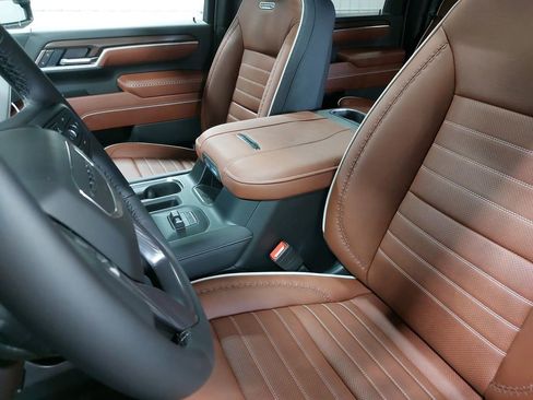 New 2026 GMC Sierra 3500 Denali Ultimate image 14