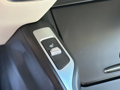 Used 2021 Kia Sorento EX w/ EX AWD X-Line Package image 32