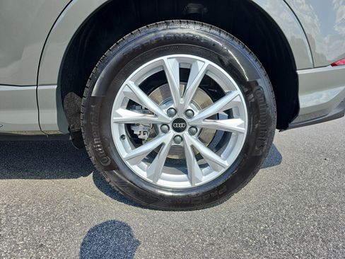 New 2025 Audi Q3 2.0T Premium image 31