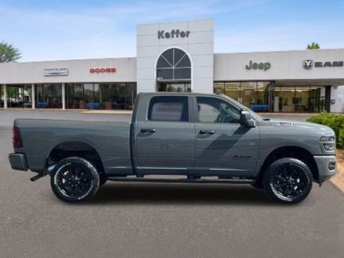 New 2026 RAM 2500 Big Horn AWD/4WD image 6