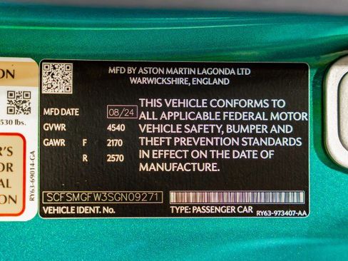 Used 2025 Aston Martin V8 Vantage Coupe RWD image 60