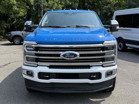 Used 2024 Ford F250 Limited w/ FX4 Off-Road Package AWD/4WD image 6