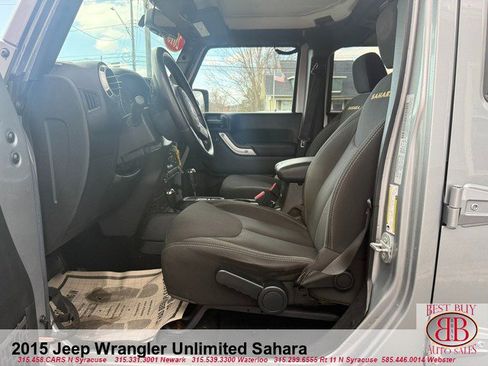 Used 2015 Jeep Wrangler Unlimited Sahara w/ Dual Top Group AWD/4WD image 10