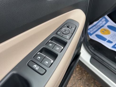 Used 2023 Hyundai Santa Fe SEL image 21