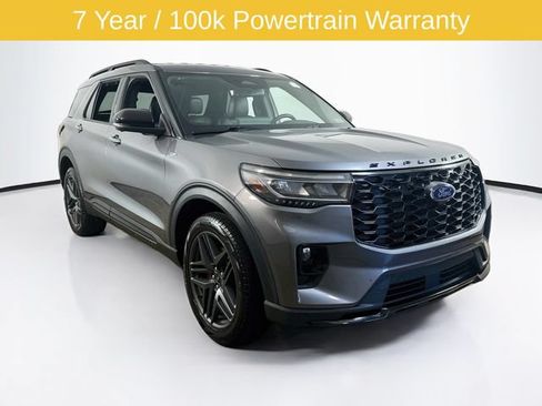 Certified 2025 Ford Explorer ST-Line w/ Premium Package AWD/4WD image 1