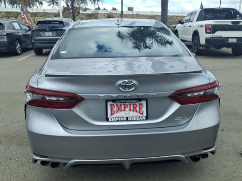 Used 2023 Toyota Camry XSE FWD image 9