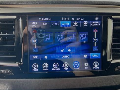 Used 2017 Chrysler Pacifica Touring-L Plus w/ Advanced Safetytec Group FWD image 35