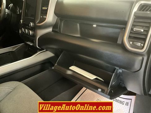 Used 2019 RAM 1500 Big Horn AWD/4WD image 35