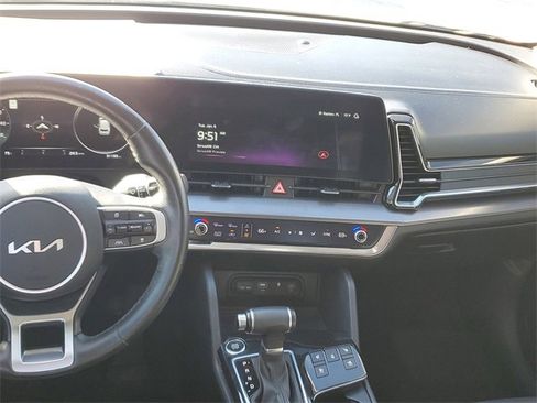 Certified 2023 Kia Sportage SX image 15