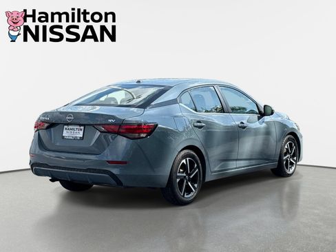 Used 2024 Nissan Sentra SV FWD image 2