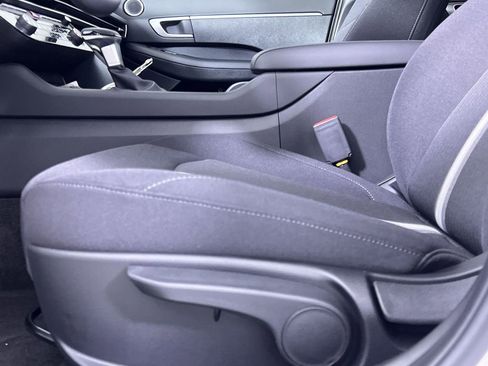 Used 2025 Hyundai Sonata SE image 14