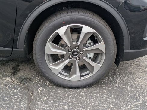 New 2025 Ford Escape Platinum w/ Premium Technology Package image 23