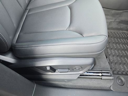 New 2026 Audi Q8 Premium Plus image 26