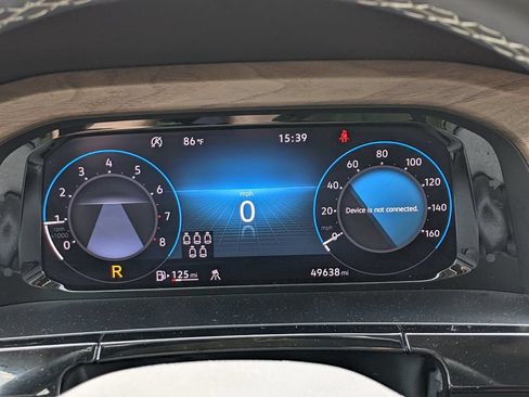 Certified 2024 Volkswagen Atlas SE FWD image 14