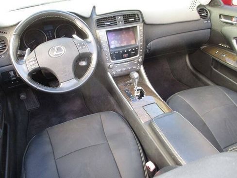 Used 2010 Lexus IS 250C RWD image 13