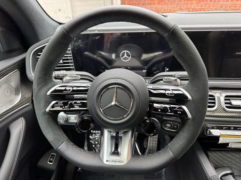 New 2026 Mercedes-Benz GLS 63 AMG 4MATIC image 11