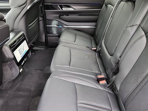 New 2024 Jeep Grand Wagoneer Series II w/ Quick Order Packagew 28T image 9