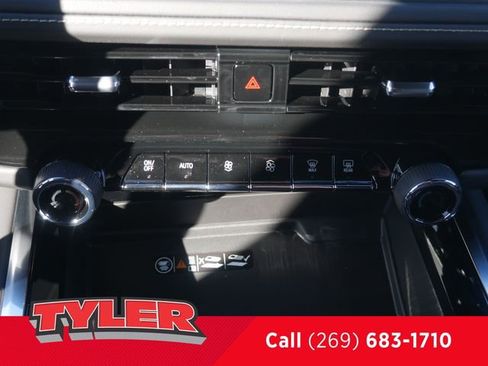 New 2026 Chevrolet Suburban Premier w/ Sun And Tow Package image 36