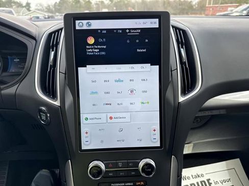 New 2024 Ford Edge SE image 16