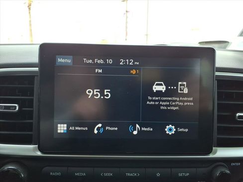 Certified 2025 Hyundai Venue SEL image 20