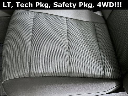 Used 2024 Chevrolet Colorado LT w/ LT Convenience Package II image 20