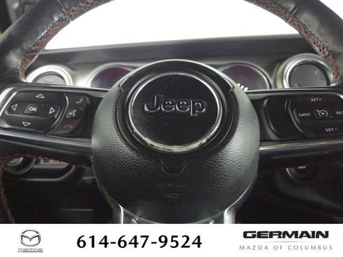 Used 2019 Jeep Wrangler Unlimited Rubicon w/ Cold Weather Group AWD/4WD image 24