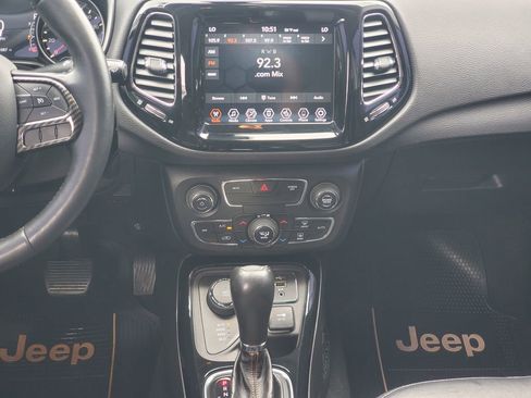 Used 2019 Jeep Compass Limited AWD/4WD image 17
