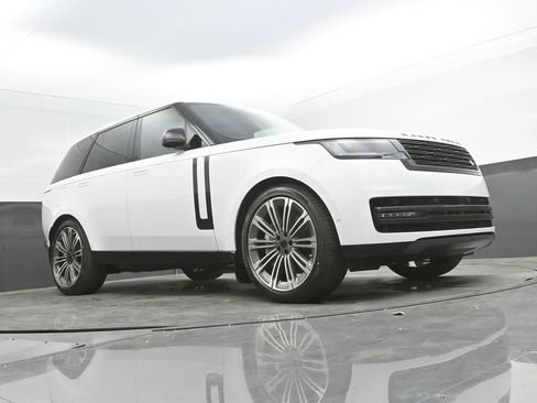 New 2026 Land Rover Range Rover SE AWD/4WD image 40