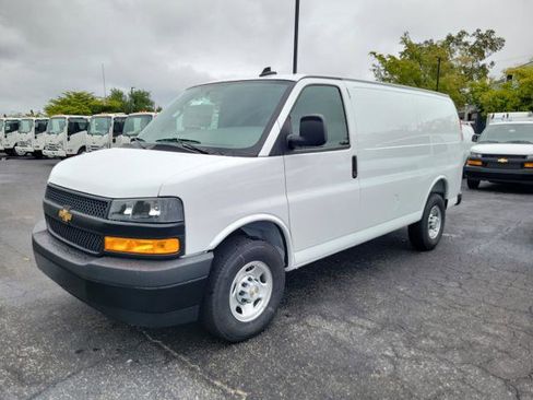 New 2025 Chevrolet Express 2500 w/ Driver Convenience Package image 2