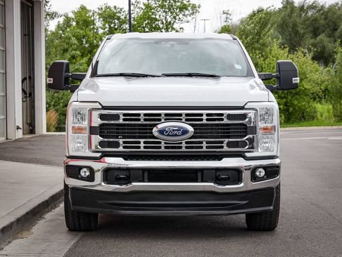 Used 2024 Ford F250 XLT w/ FX4 Off-Road Package AWD/4WD image 9