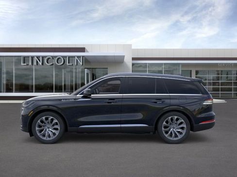 New 2026 Lincoln Aviator Reserve w/ Illumination Package image 3