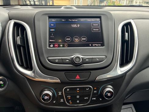 Used 2020 Chevrolet Equinox LT FWD image 18