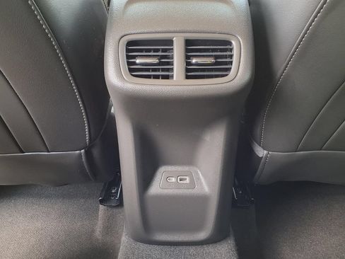 Used 2023 Buick Envision Preferred FWD image 13