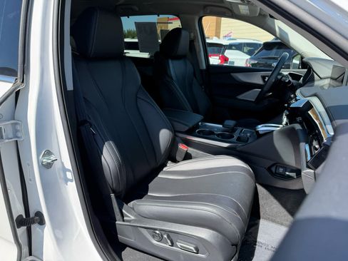 Used 2023 Acura MDX SH-AWD w/ Technology Package image 10