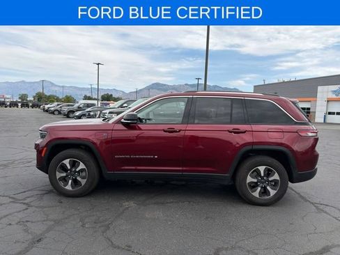 Used 2023 Jeep Grand Cherokee 4WD 4xe image 11
