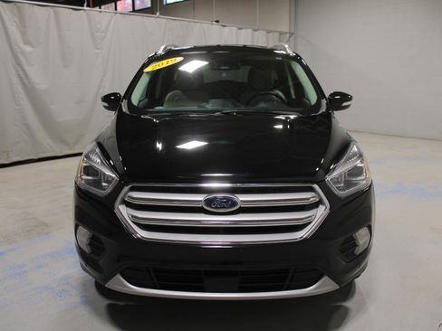 Used 2019 Ford Escape Titanium image 4